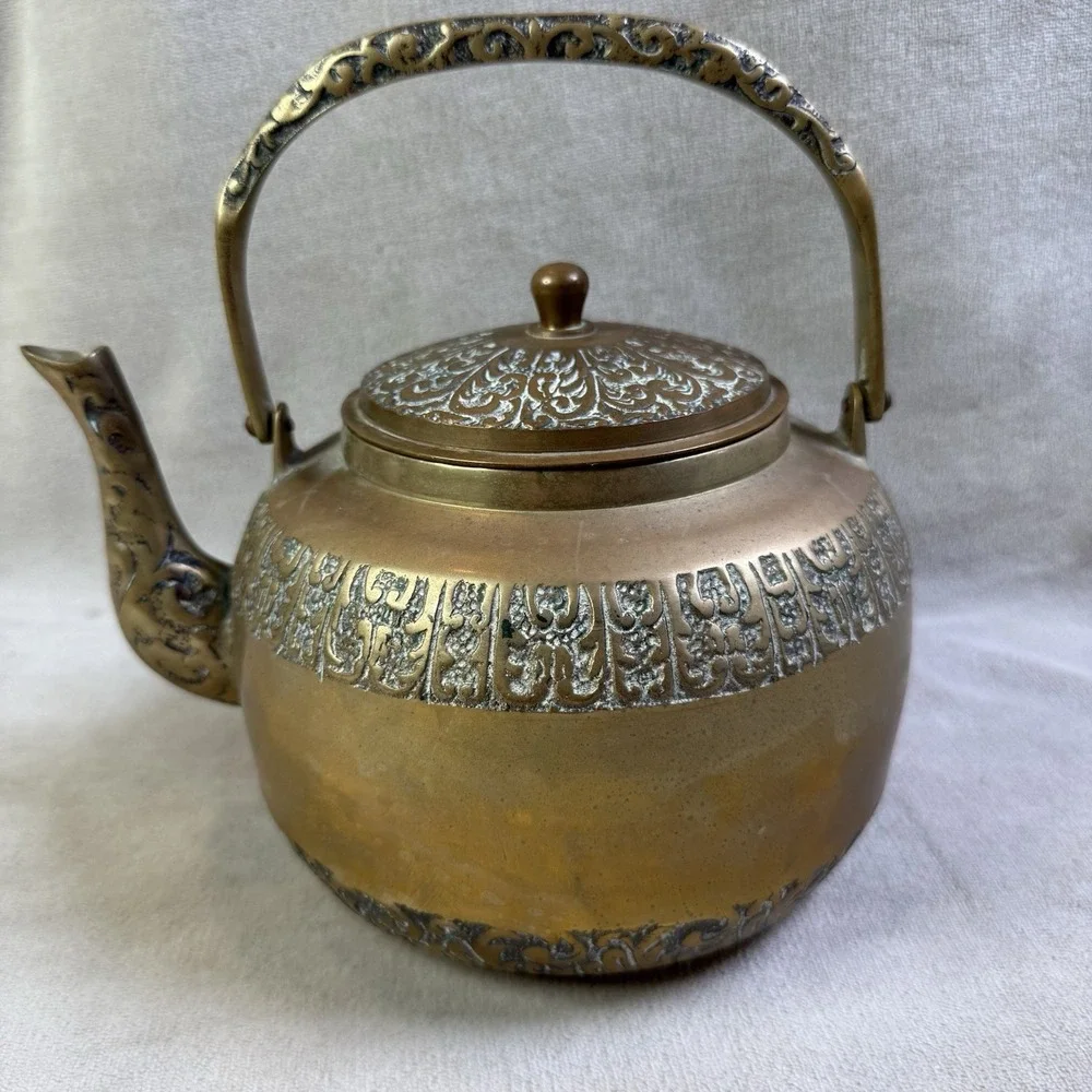 Old Brass Lidded Metal Teapot, Kettle, Coffee Pot - Made In Korea‎